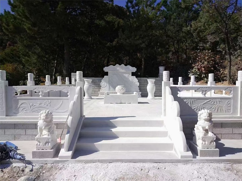 汉白玉墓碑